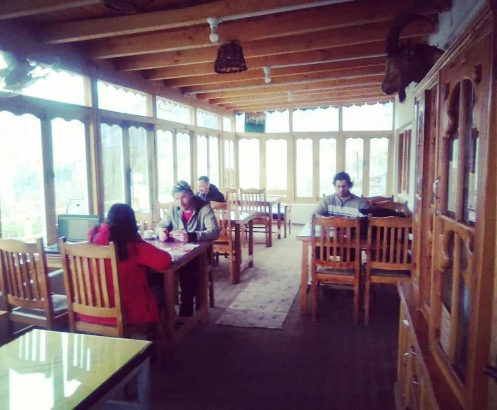 Tourist Cottage Hunza Karimabad  Dış mekan fotoğraf